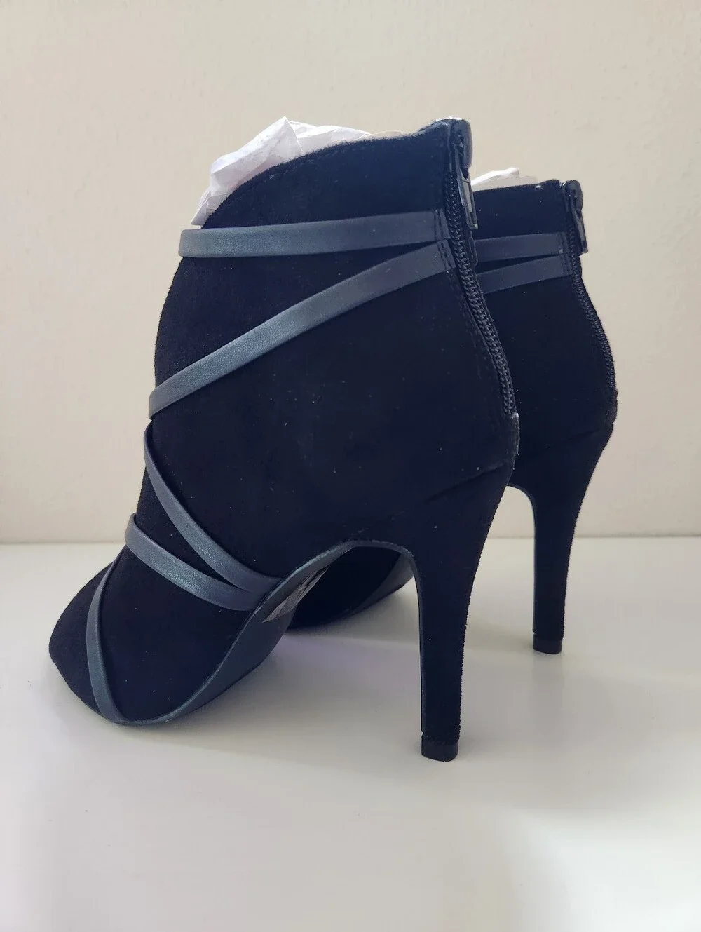Samara Black Strappy Cage Heels Open Toe Stiletto Bootie Womens 6.5 Wide